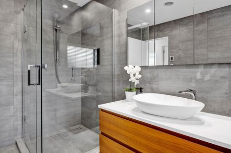 Photo of property in 9a Dolphin Parade, Bell Block, New Plymouth, 4312