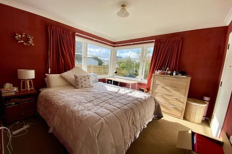 Photo of property in 6a Surrey Crescent, Hokowhitu, Palmerston North, 4410