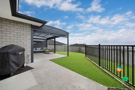 Photo of property in 110a Hillpark Drive, Pokeno, 2402