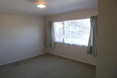 Photo of property in 1/15 Seaview Road, Glenfield, Auckland, 0629
