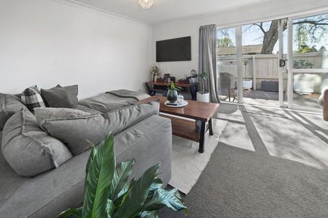 Photo of property in 1/649 Main North Road, Belfast, Christchurch, 8051