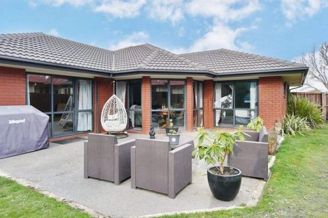 Photo of property in 10 Ascot Place, Rangiora, 7400