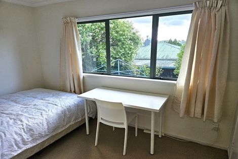 Photo of property in 38a Sunnynook Road, Sunnynook, Auckland, 0620