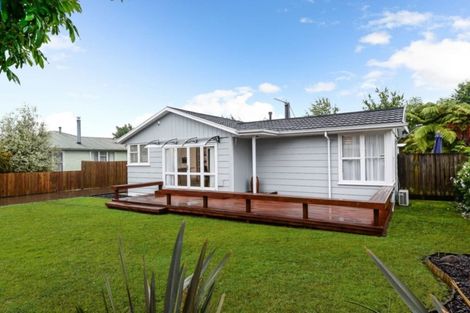 Photo of property in 8 Seamer Place, St Andrews, Hamilton, 3200