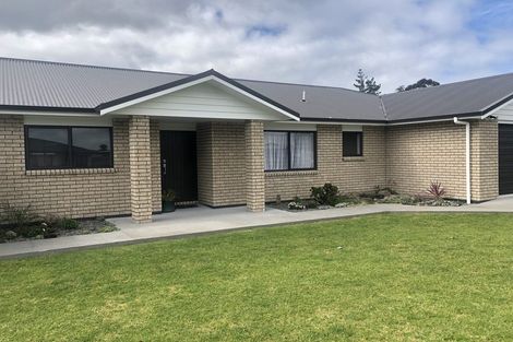 Photo of property in 13 Karo Street, Ruakaka, 0116