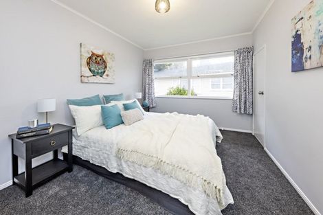 Photo of property in 6 Lawrence Crescent, Hillpark, Auckland, 2102