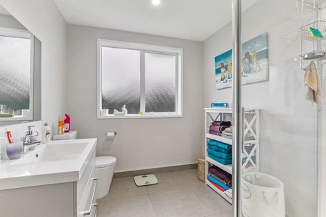 Photo of property in 14 Matau Close, Te Kauwhata, 3710