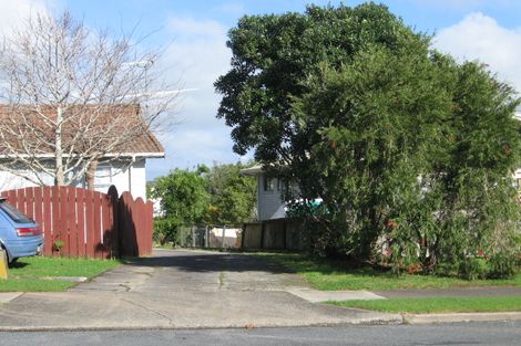 Photo of property in 1/46 Bay Vista Drive, Red Beach, 0932