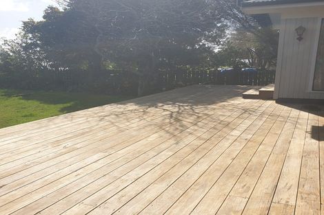 Photo of property in 17 Shanley Crescent, Waiuku, 2123