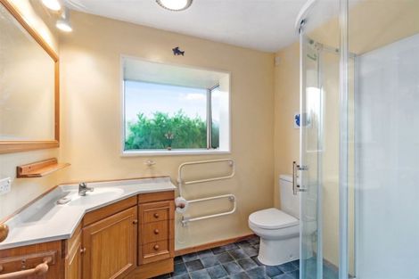 Photo of property in 4 Penruddock Rise, Westmorland, Christchurch, 8025