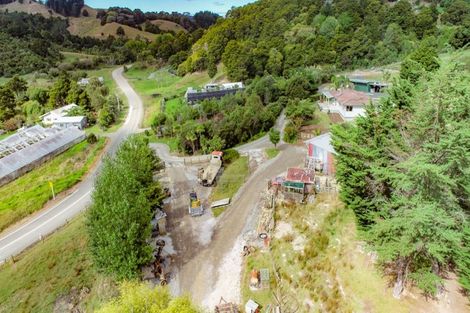Photo of property in 4 Paparoa Station Road, Paparoa, 0571