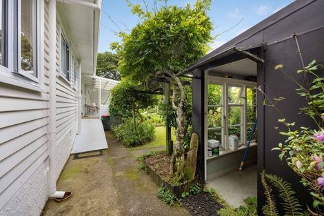 Photo of property in 82 Brecon Road, Stratford, 4332