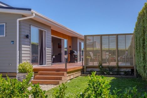 Photo of property in 27 Tuscan Lane, Martinborough, 5711