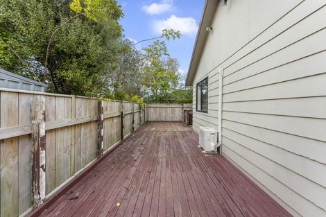 Photo of property in 42a Mcleavey Drive, Kelvin Grove, Palmerston North, 4414