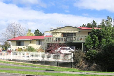 Photo of property in 115 Townhead Crescent, Bethlehem, Tauranga, 3110