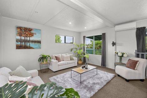 Photo of property in 4 Snowden Place, Raglan, 3225