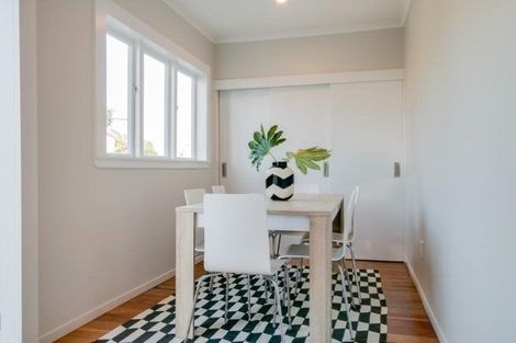 Photo of property in 231 Georges Drive, Napier South, Napier, 4110