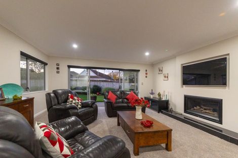 Photo of property in 25 Doncaster Court, Awapuni, Palmerston North, 4412
