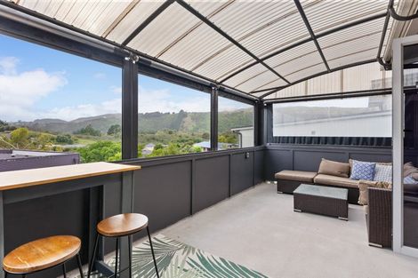 Photo of property in 14 Charlotte Way, Raumati South, Paraparaumu, 5032