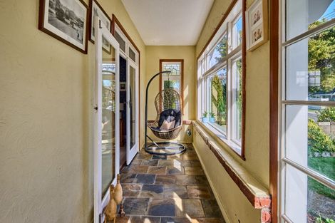 Photo of property in 1/62 Totara Crescent, Woburn, Lower Hutt, 5011