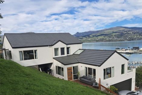 Photo of property in 16 Dudley Road, Lyttelton, 8082