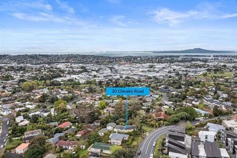 Photo of property in 20 Chivalry Road, Glenfield, Auckland, 0629
