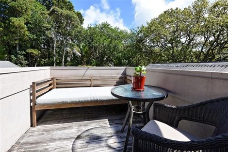 Photo of property in 268 Huia Road, Titirangi, Auckland, 0604