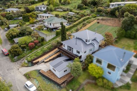 Photo of property in 12 Days Road, Lyttelton, 8082