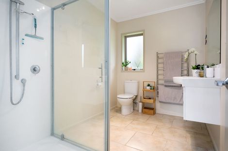 Photo of property in 176 Thornton Road, Cambridge, 3434