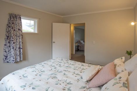 Photo of property in 29 Burden Avenue, Wainuiomata, Lower Hutt, 5014