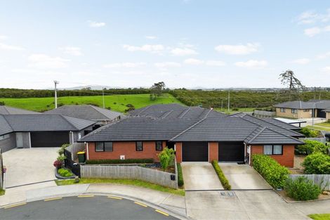 Photo of property in 8 Manawaroa Close, Grandview Heights, Hamilton, 3200