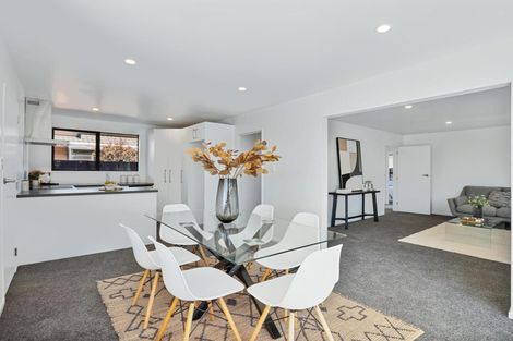 Photo of property in 3/22 Lake Terrace Road, Burwood, Christchurch, 8061