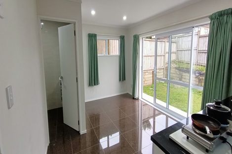 Photo of property in 12 Evelina Lane, Flat Bush, Auckland, 2019