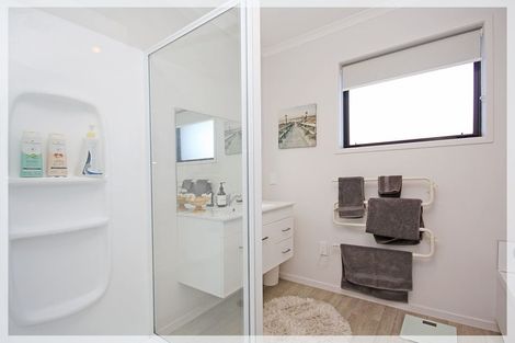 Photo of property in 29 Forbes Road, Foxton Beach, Foxton, 4815