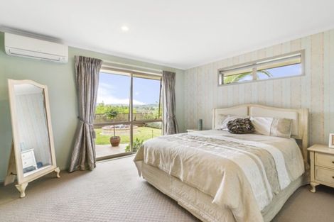 Photo of property in 44 Bellbird Rise, Pyes Pa, Tauranga, 3112