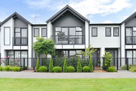 Photo of property in 15 Holmes Hanover Lane, Halswell, Christchurch, 8025