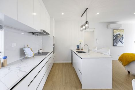 Photo of property in 24c Tomintoul Place, Highland Park, Auckland, 2010