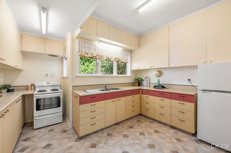Photo of property in 7 Totara Crescent, Woburn, Lower Hutt, 5010