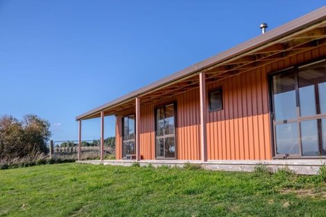 Photo of property in 89 Sutherland Drive, Martinborough, 5781