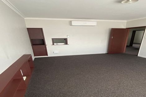 Photo of property in 229 Featherston Street, Palmerston North, 4410