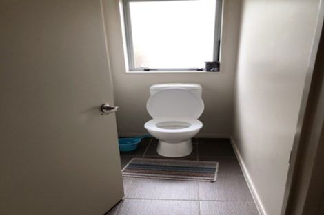 Photo of property in 7 Allerton Place, Wattle Downs, Auckland, 2103