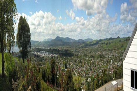 Photo of property in 72 Mountain Road, Western Heights, Rotorua, 3015