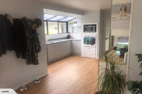 Photo of property in 128 Tutere Street, Waikanae Beach, Waikanae, 5036