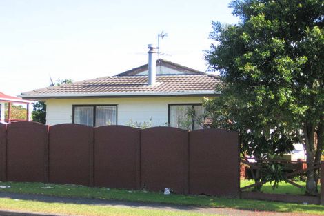 Photo of property in 60 Charntay Avenue, Clover Park, Auckland, 2019