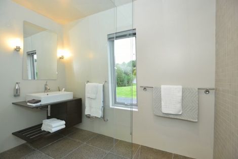 Photo of property in 370 Durham Drive, Havelock North, 4130