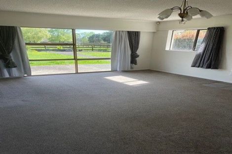 Photo of property in 348 Airfield Road, Ardmore, Papakura, 2582
