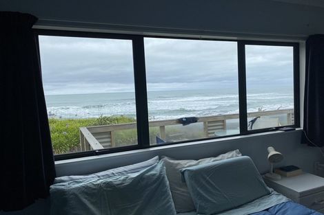 Photo of property in 12 Point Road, Mokau, 4376