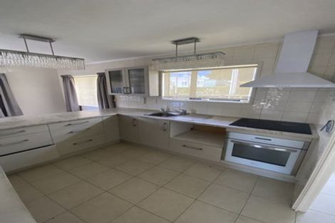 Photo of property in 1/3 West Street, Papakura, 2110