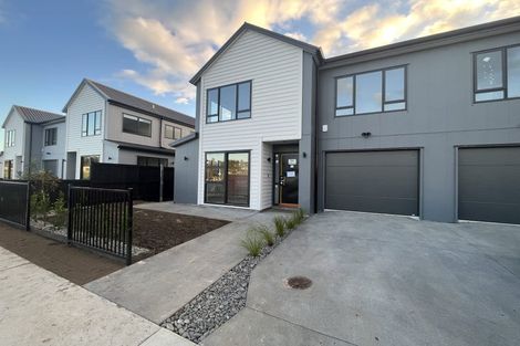 Photo of property in 11b Markham Place, Bucklands Beach, Auckland, 2012