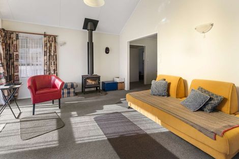 Photo of property in 15 Dickens Street, Owhata, Rotorua, 3010